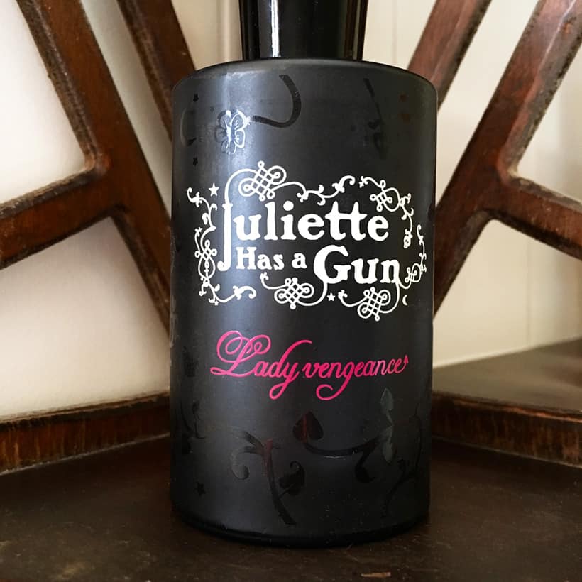 Juliette heeft een Gun Lady Vengeance EDP 