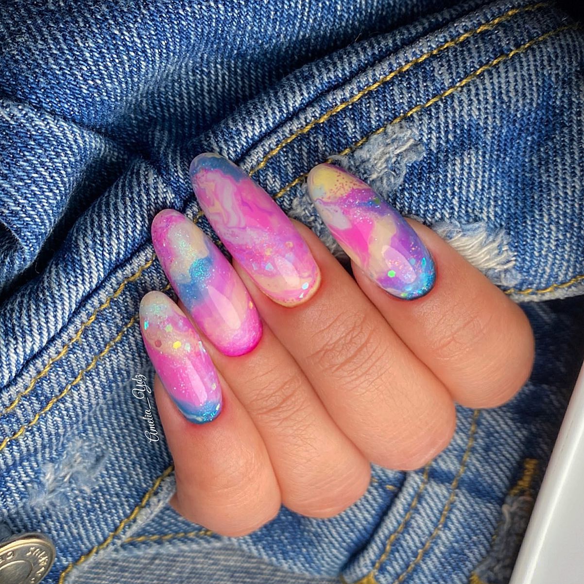 Lange ronde roze Galaxy nagels