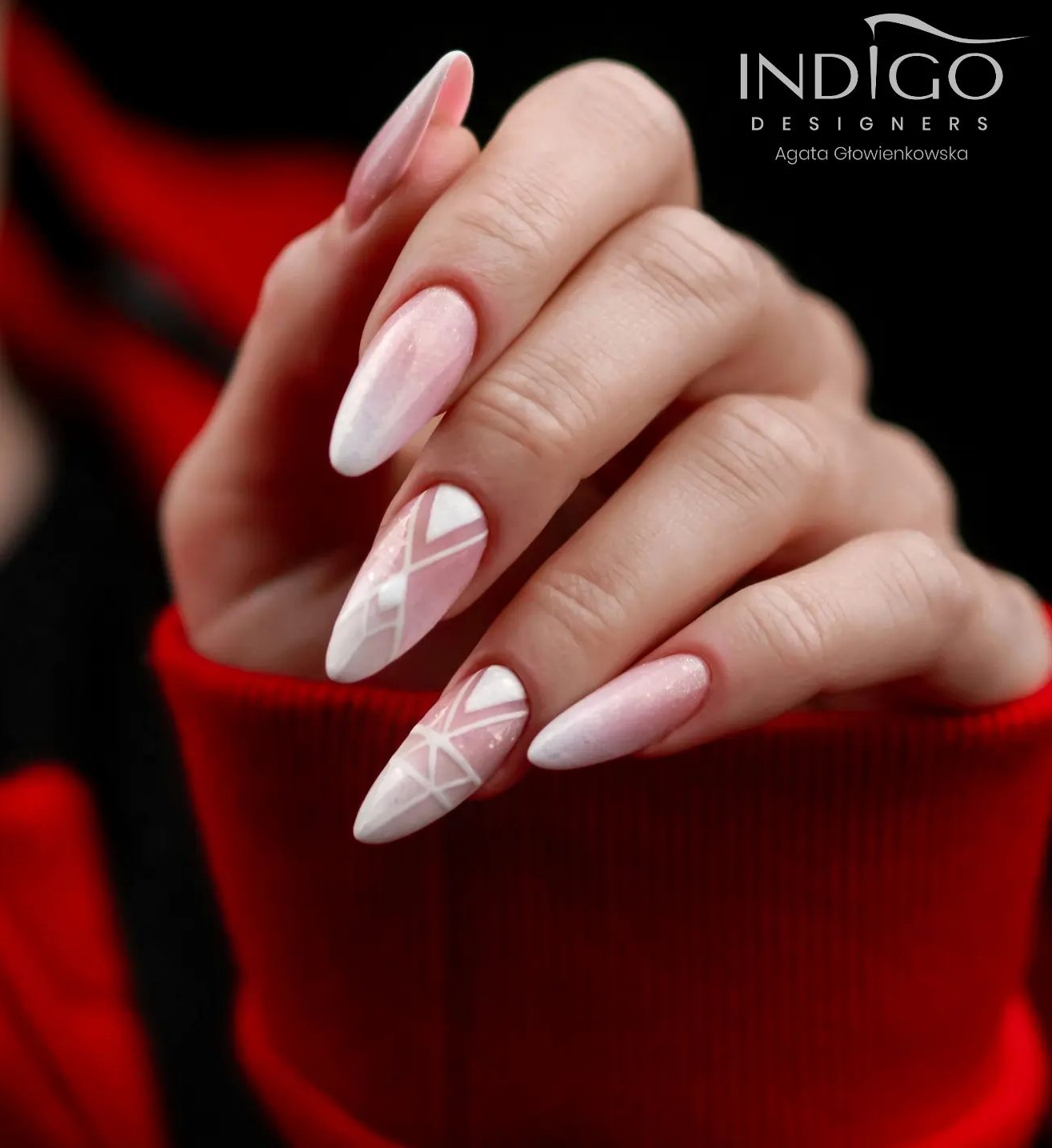 Lange ronde witte abstracte nagels