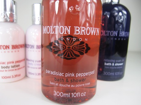Molton Brown Holiday 2012 - Vega: Bad & Body Gift Set