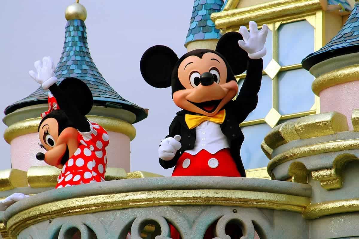 Mickey en Minnie Mouse in Disneyland
