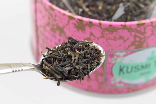 roos-geurende-valentijnsdag-cadeau-ideeën-Kusmi-roos-groene-thee