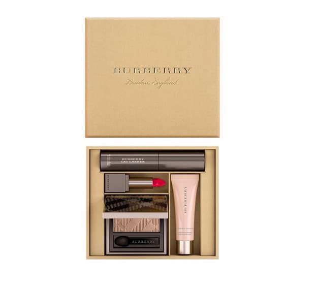 burberry-feestelijk-2016-beauty-box
