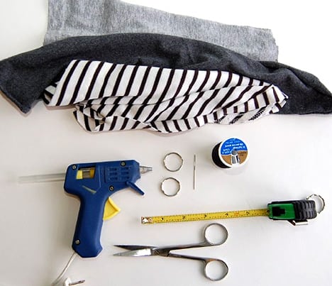 Materialen voor het maken van een DIY gevlochten T-shirt armband