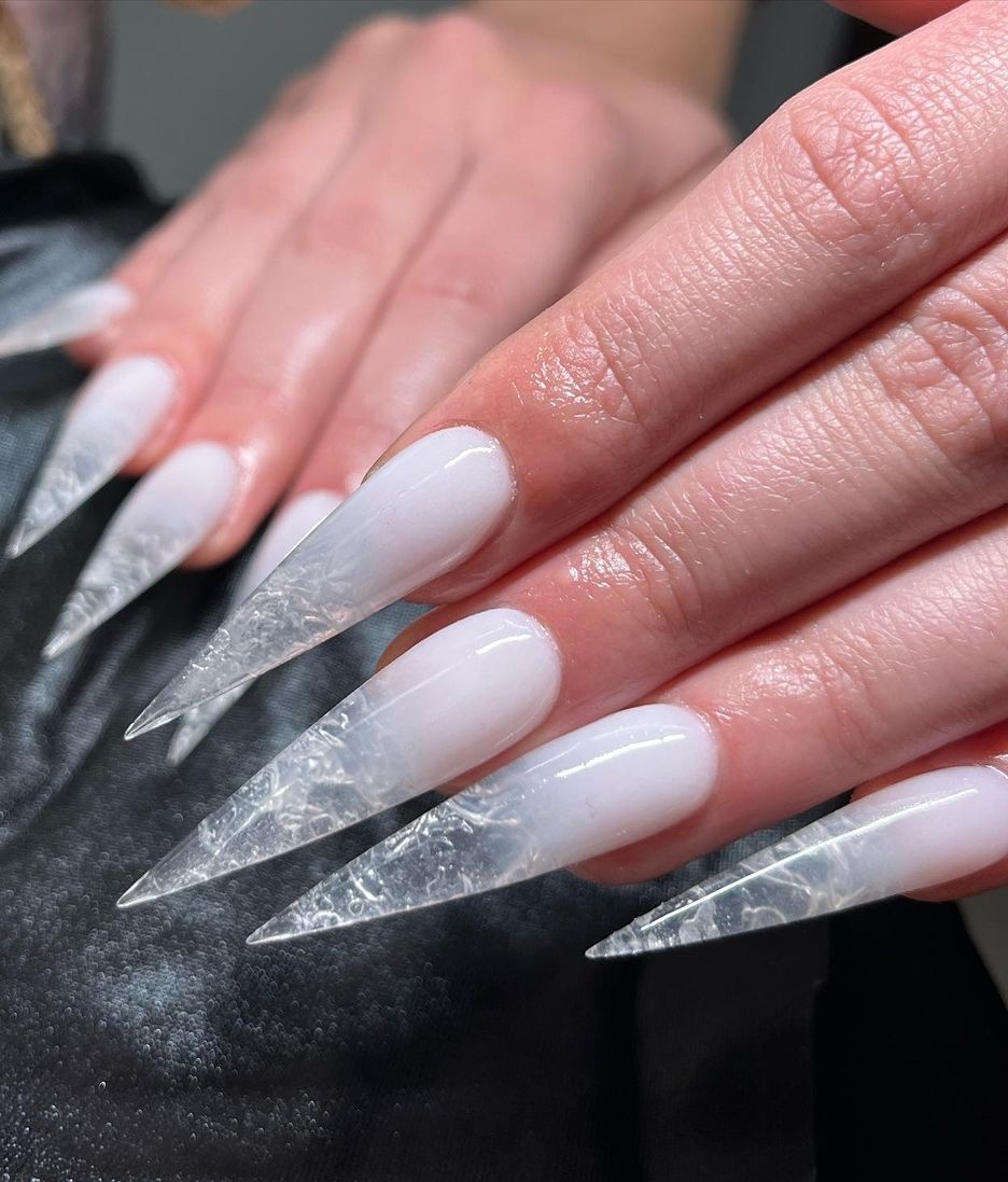 Pointy Clear White Nails met Glitter