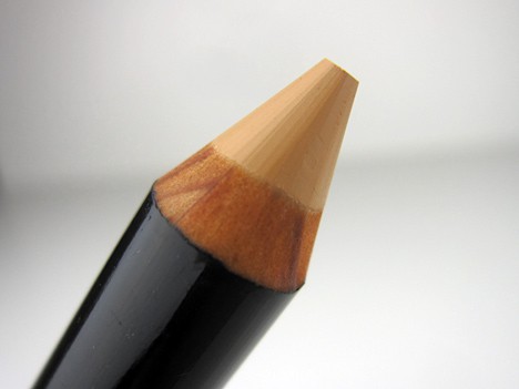 Close-up foto van onvoltooid geslepen potlood