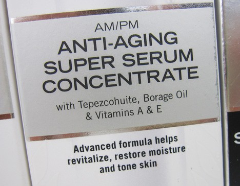 Close-up afbeelding van AM / PM Anti-Aging Super Serum Concentrate verpakking